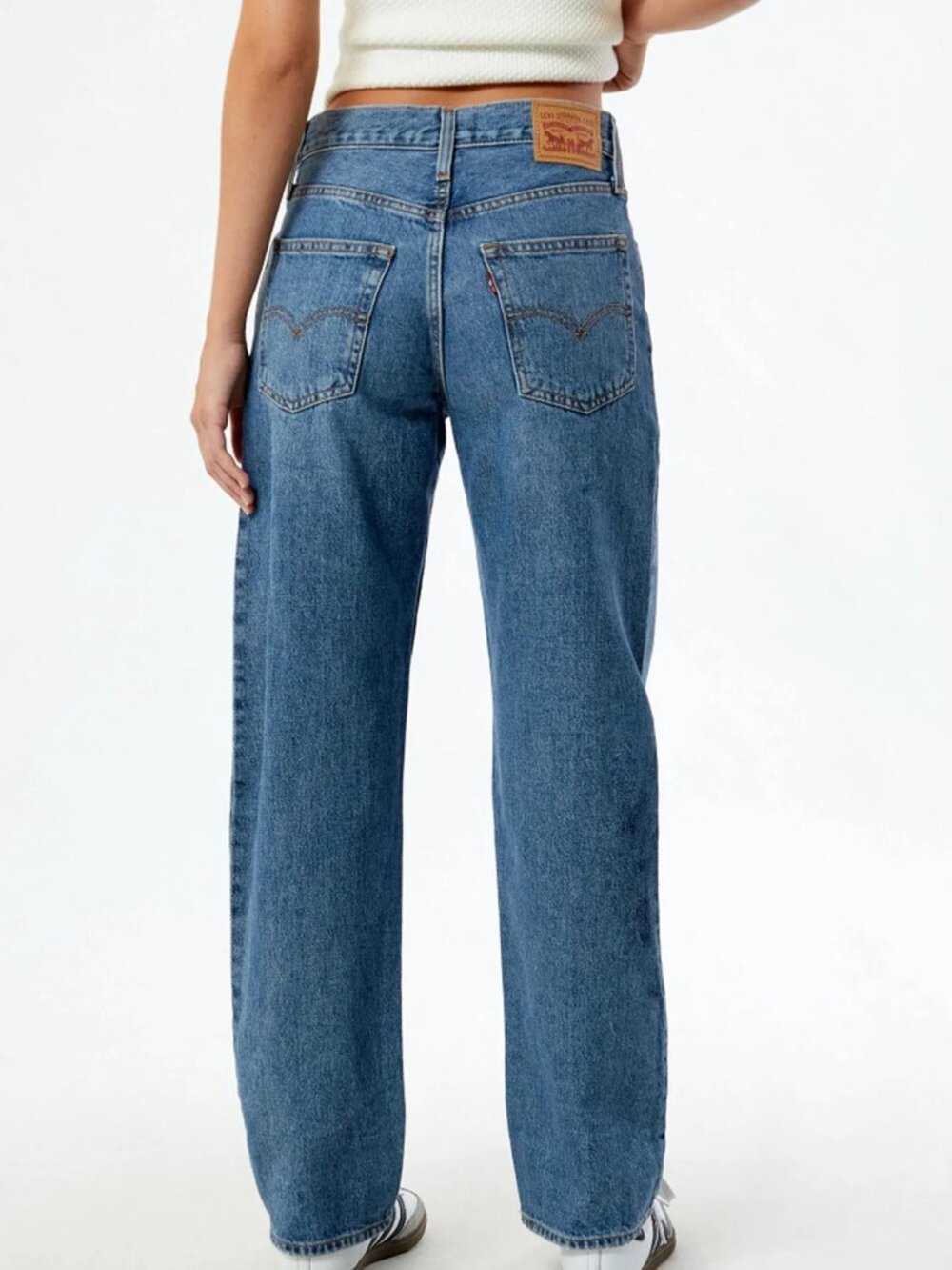 Levis's '94 Baggy Jeans Womens Medium Wash Size 26 - Picture 3 of 16